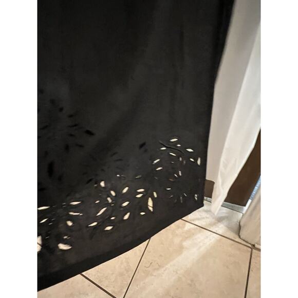 Katherine Kelly Black Irish Linen True Wrap Midi Skirt Floral Cutout Bottom 16 - Picture 4 of 8